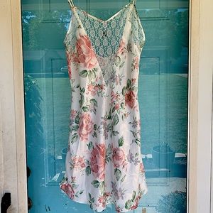 Vintage Sedu night slip lingerie size S